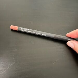 🍍6/$20 MAC Cosmetics Nice 'n' Spicy Lip Liner